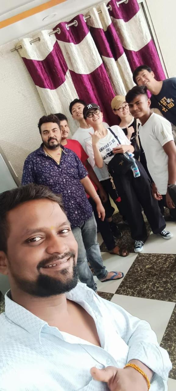 Basant Vihar International Hotel Gaya Buitenkant foto