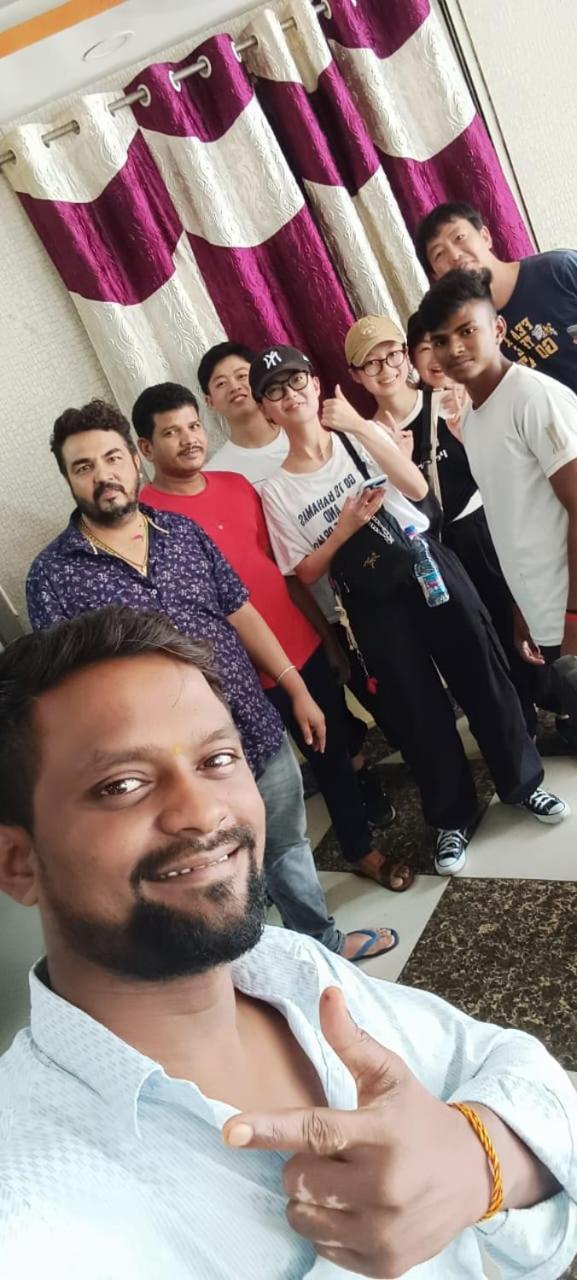Basant Vihar International Hotel Gaya Buitenkant foto